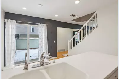 406 East Bluff #406, Madison, WI 53704 - Photo 7