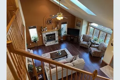 374 N Heatherstone Drive, Sun Prairie, WI 53590 - Photo 13