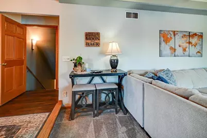 374 N Heatherstone Drive, Sun Prairie, WI 53590 - Photo 27