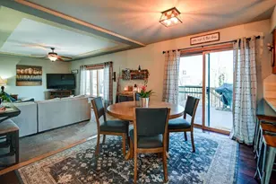 374 N Heatherstone Dr, Sun Prairie, WI 53590 - Photo 15