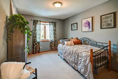 374 N Heatherstone Drive, Sun Prairie, WI 53590 - Photo 39