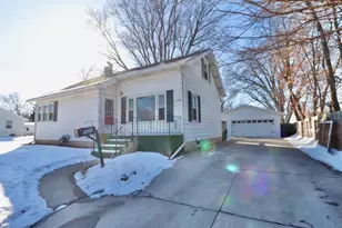 1020 Beloit Ave, Janesville, WI 53546 - Photo 1