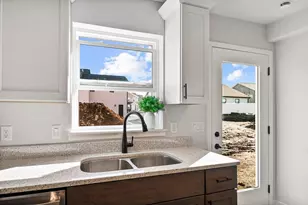 357 Lilac Ln, Stoughton, WI 53589 - Photo 9