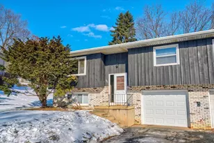 604 E Oak St, Cottage Grove, WI 53527 - Photo 39