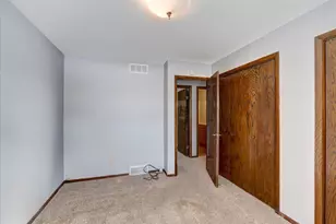 604 E Oak St, Cottage Grove, WI 53527 - Photo 23