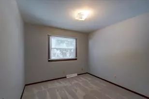 604 E Oak St, Cottage Grove, WI 53527 - Photo 19