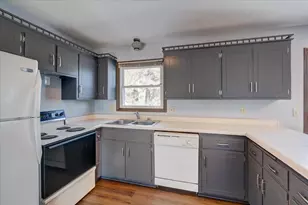 604 E Oak St, Cottage Grove, WI 53527 - Photo 13