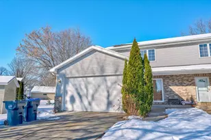 203 Cody Cir, Marshall, WI 53559 - Photo 35