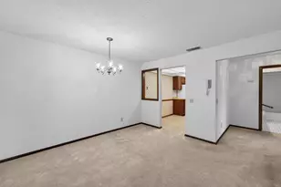 57 Golf Course Rd, Madison, WI 53704 - Photo 5