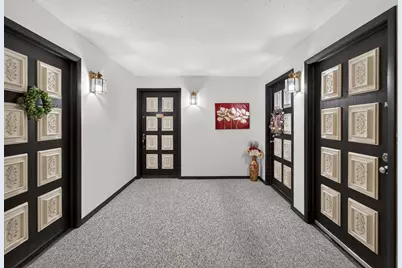 57 Golf Course Road #D, Madison, WI 53704 - Photo 3