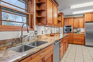 1011 Pine Grove Dr, Reedsburg, WI 53959 - Photo 15