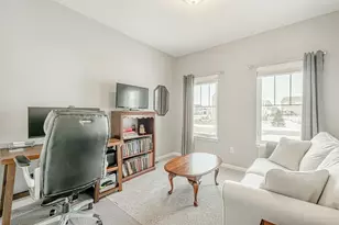 6115 White Daisy Ct, Mcfarland, WI 53558 - Photo 29