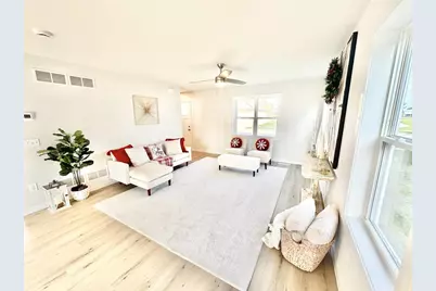 1508 Dahlia Drive, Stoughton, WI 53589 - Photo 9