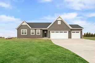 N6285 Blarney Stone Dr, Albany, WI 53520 - Photo 1