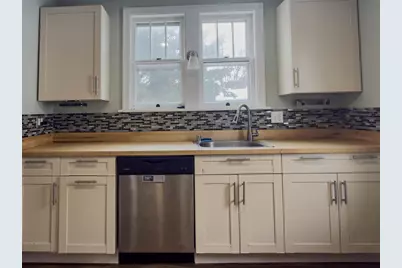 304 Randolph Street, Edgerton, WI 53534 - Photo 9