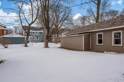 808 Park Avenue, Beloit, WI 53511 - Photo 7