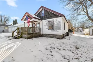 262 Walker St, Waupun, WI 53963 - Photo 27