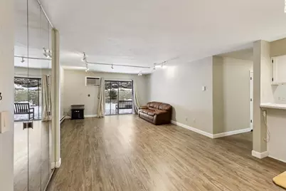 837 N Gammon Road #D, Madison, WI 53717 - Photo 9