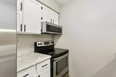 837 N Gammon Road #D, Madison, WI 53717 - Photo 15