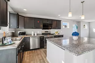 1083 Siena Dr, Verona, WI 53593 - Photo 15