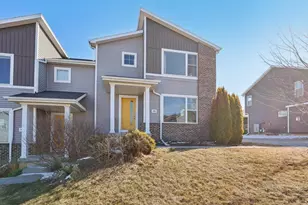 1083 Siena Dr, Verona, WI 53593 - Photo 5