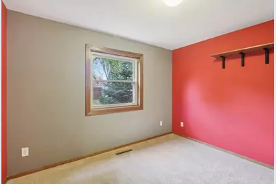 1006 S Division Street, Waunakee, WI 53597 - Photo 33