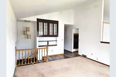 2740 S Nakoma Court, Beloit, WI 53511 - Photo 5