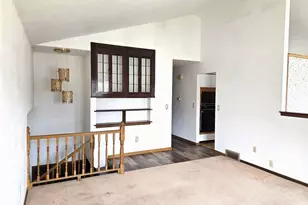 2740 S Nakoma Ct, Beloit, WI 53511 - Photo 5