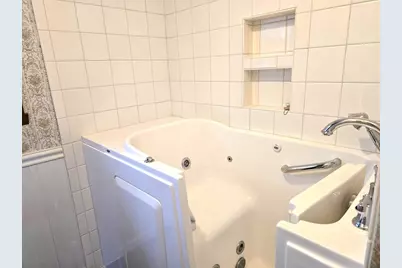 2740 S Nakoma Court, Beloit, WI 53511 - Photo 25