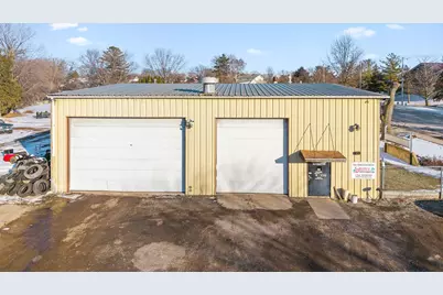 320 Cooper Street, Beaver Dam, WI 53916 - Photo 5