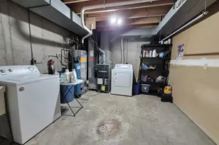 2522 W Memorial Dr, Janesville, WI 53548 - Photo 11