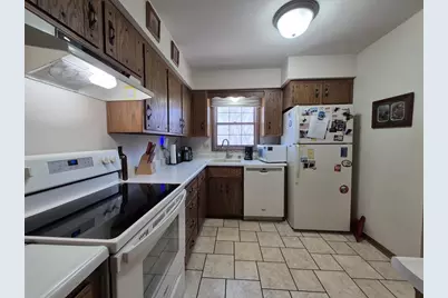 2522 W Memorial Drive, Janesville, WI 53548 - Photo 5