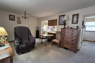 2522 W Memorial Dr, Janesville, WI 53548 - Photo 3