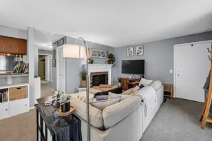 1102 Gammon Ln, Madison, WI 53719 - Photo 3