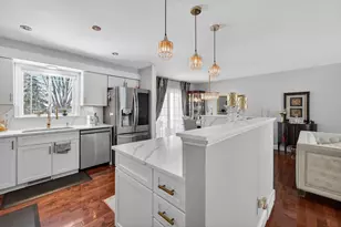 10 Sandy Ct, Madison, WI 53717 - Photo 17