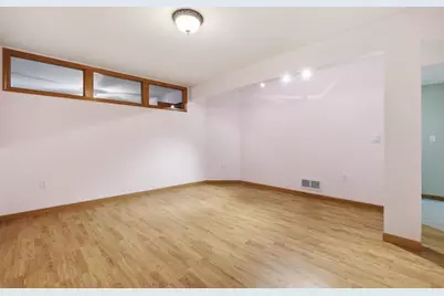 7911 Courtyard Drive, Madison, WI 53719 - Photo 35