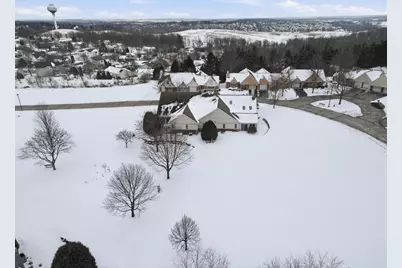 7911 Courtyard Drive, Madison, WI 53719 - Photo 43