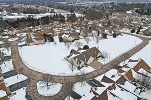 7911 Courtyard Dr, Madison, WI 53719 - Photo 41