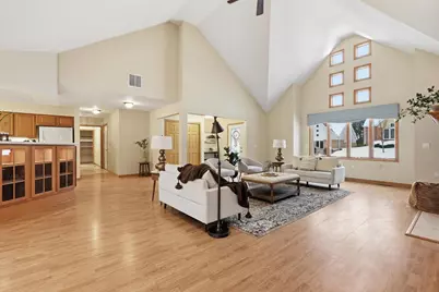 7911 Courtyard Drive, Madison, WI 53719 - Photo 11