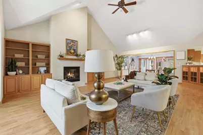 7911 Courtyard Drive, Madison, WI 53719 - Photo 5