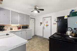 503 W Rollin St, Edgerton, WI 53534 - Photo 13