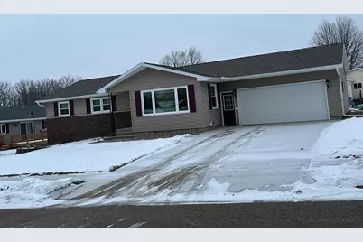 105 Ousterling Drive, Waupun, WI 53963 - Photo 15