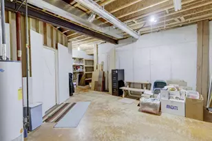 315 Creekside Ct, Watertown, WI 53098 - Photo 39