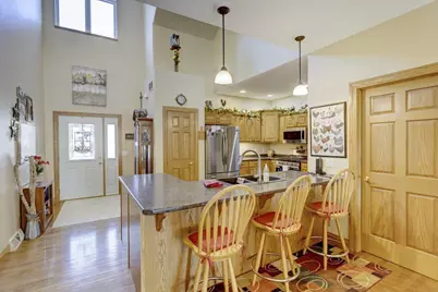 315 Creekside Court, Watertown, WI 53098 - Photo 5