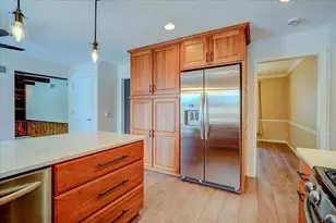 7330 W Branford Ln, Madison, WI 53717 - Photo 9