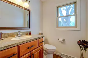 7330 W Branford Ln, Madison, WI 53717 - Photo 17