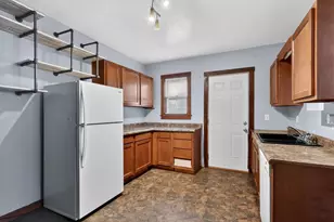 1247 Prairie Ave, Beloit, IL 53511 - Photo 15