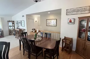 718 Oakwood Ln, Watertown, WI 53094 - Photo 11