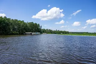 W4275 Mays Ct, Necedah, WI 54646 - Photo 9