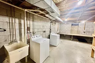 1137 Bayberry Dr, Watertown, WI 53098 - Photo 23